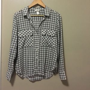 H&M checkered button up - NWOT